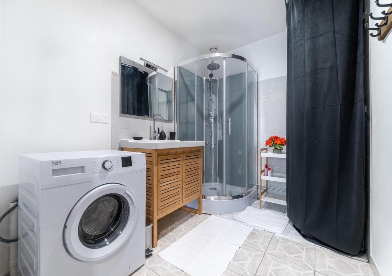 Au Coeur De Joigny Apartment Екстериор снимка