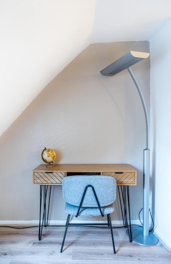 Au Coeur De Joigny Apartment Екстериор снимка